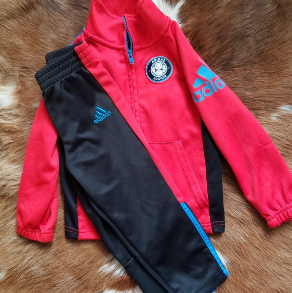 Adidas toddler set - Picture 1 of 4